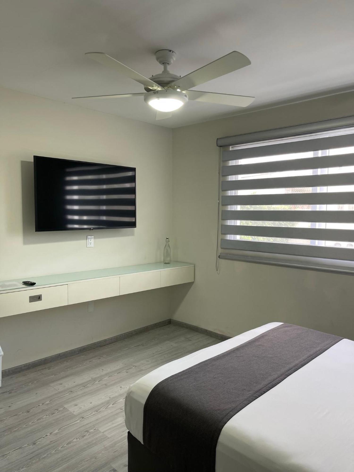 Constanza Lofts Executives En Zapopan Jalisco Aparthotel Luaran gambar