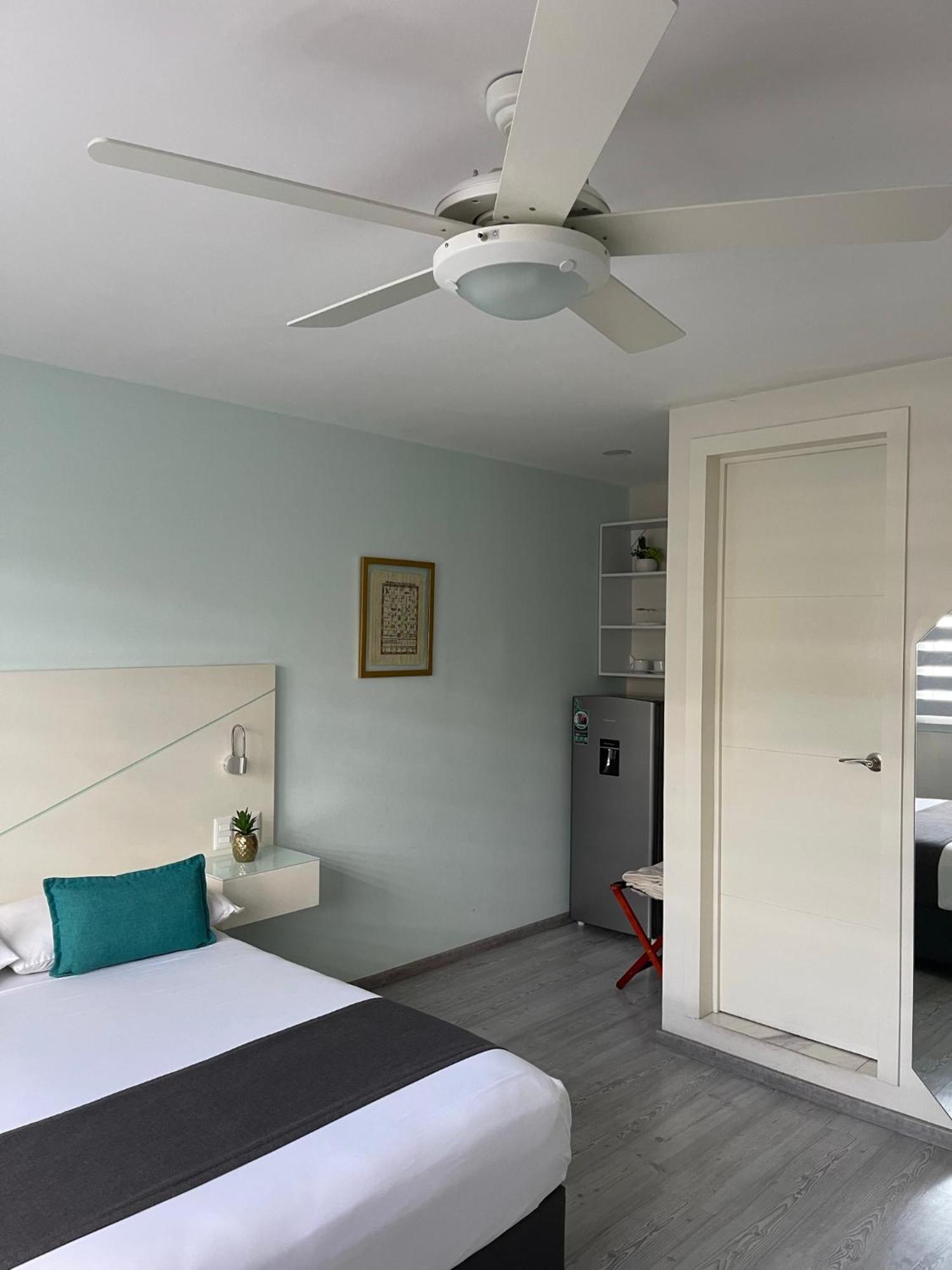 Constanza Lofts Executives En Zapopan Jalisco Aparthotel Luaran gambar